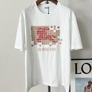 バーバリー 半袖Tシャツ パズル柄ロゴプリント